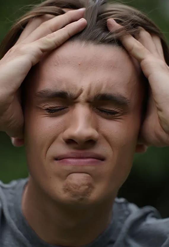 Мужчина в ярости